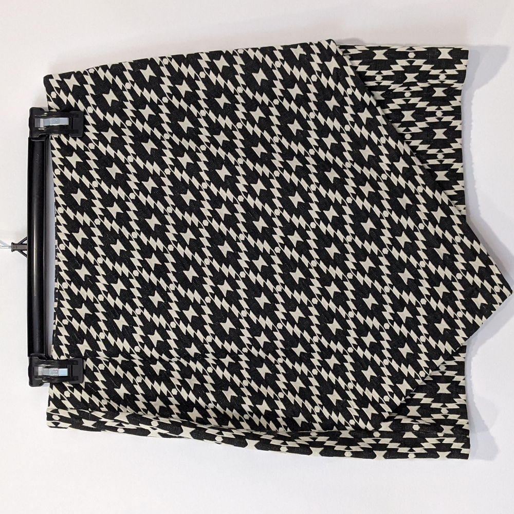 H&M Elastic Knee-length Skirt